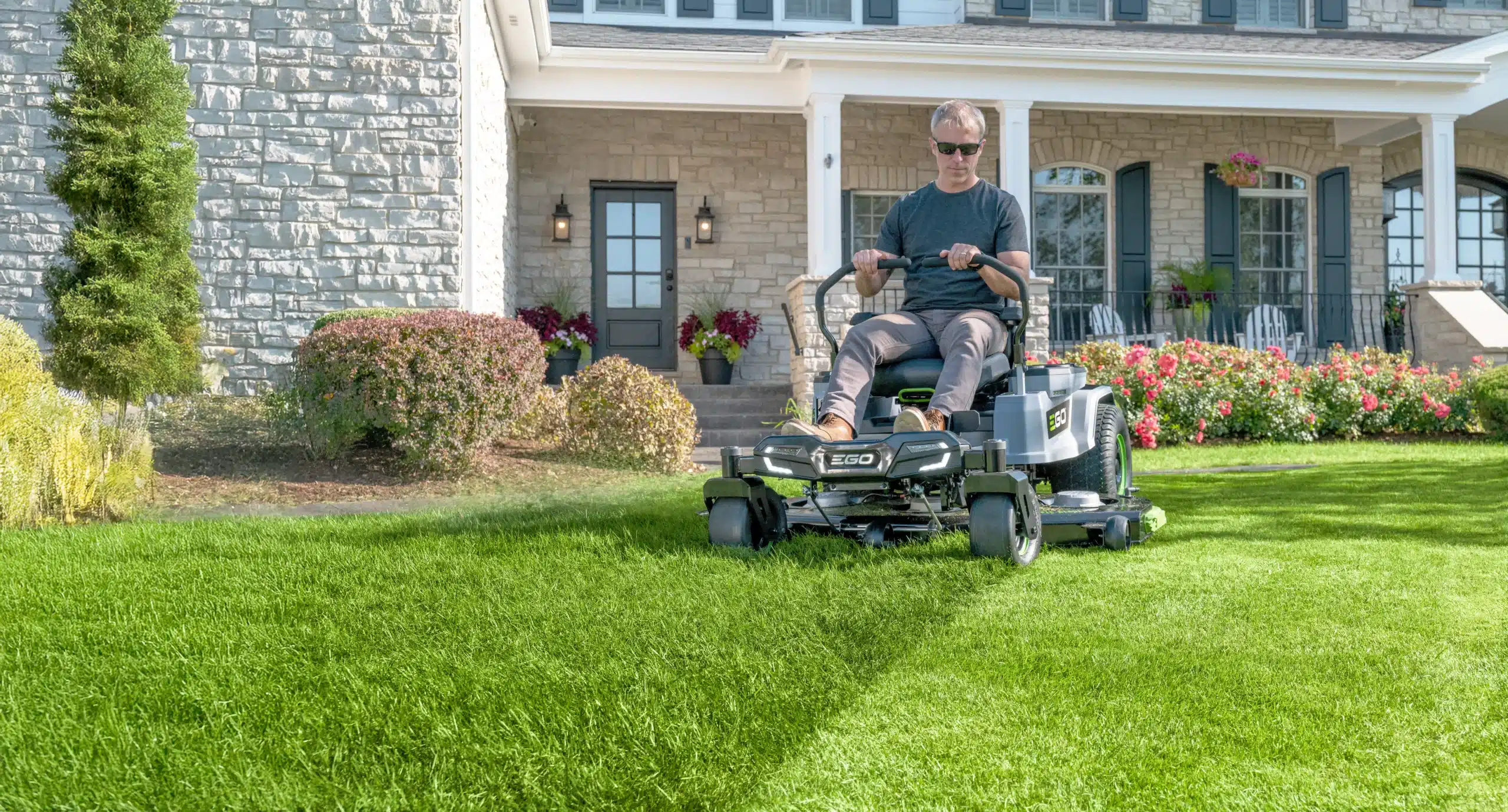 Man mowing lawn