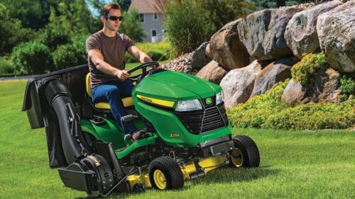 The Best Lawn Tractors for Hills