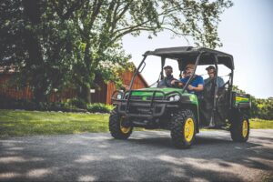 Meet the John Deere XUV 825M S4 Gator