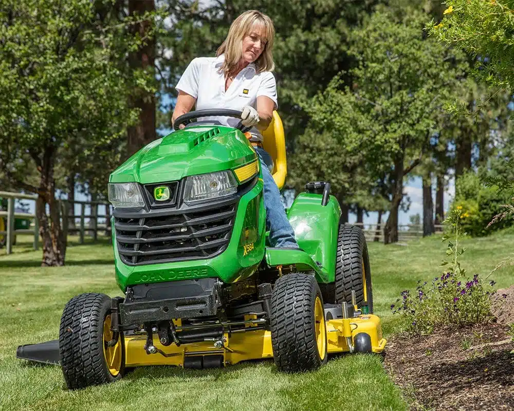 John Deere - Riding Lawn Mower John Deere - Riding Lawn Mower