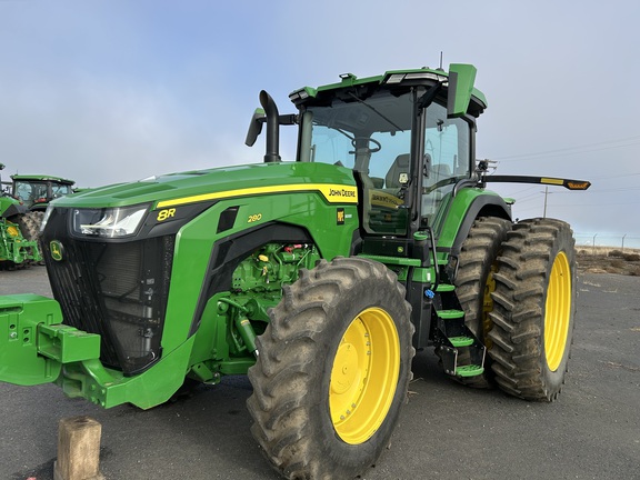 2023 John Deere 8R280 at Papé Machinery Ag & Turf in Quincy, WA