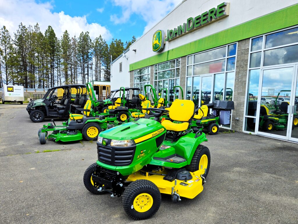 New 2022 John Deere X730 at Papé Machinery Ag & Turf in Four Lakes, WA