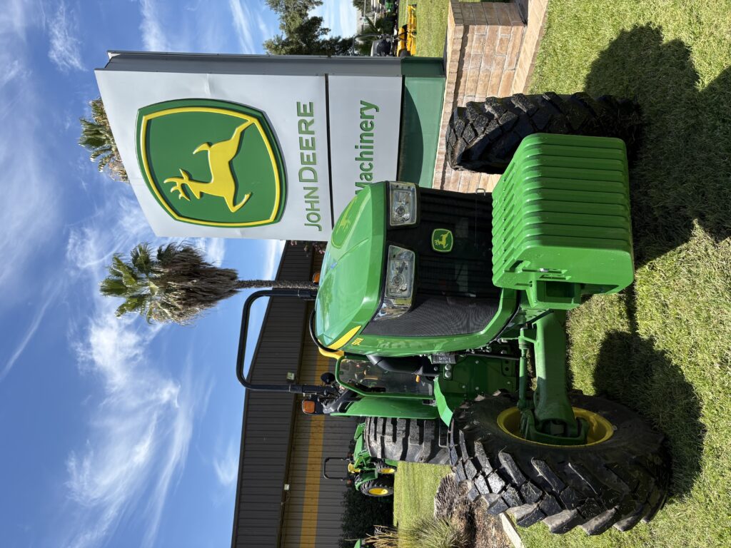 New 2022 John Deere 5100M at Papé Machinery Ag & Turf in Woodland, CA