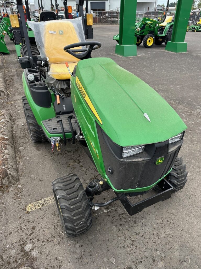 New 2023 John Deere 1025R at Papé Machinery Ag & Turf in Eugene, OR