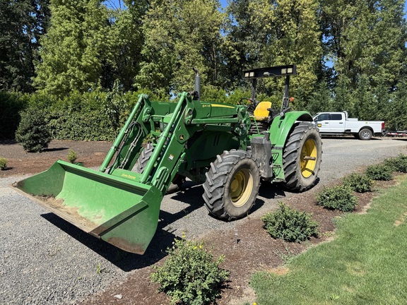 Used 2020 John Deere 6120M at Papé Machinery Ag & Turf in Donald, OR